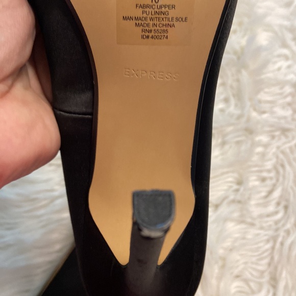 Very elegant Express high heel shoes size 10 brand new color black with silver - Picture 13 of 16